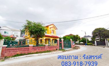 For sale 4 bedrooms house in Khan Na Yao, Bangkok