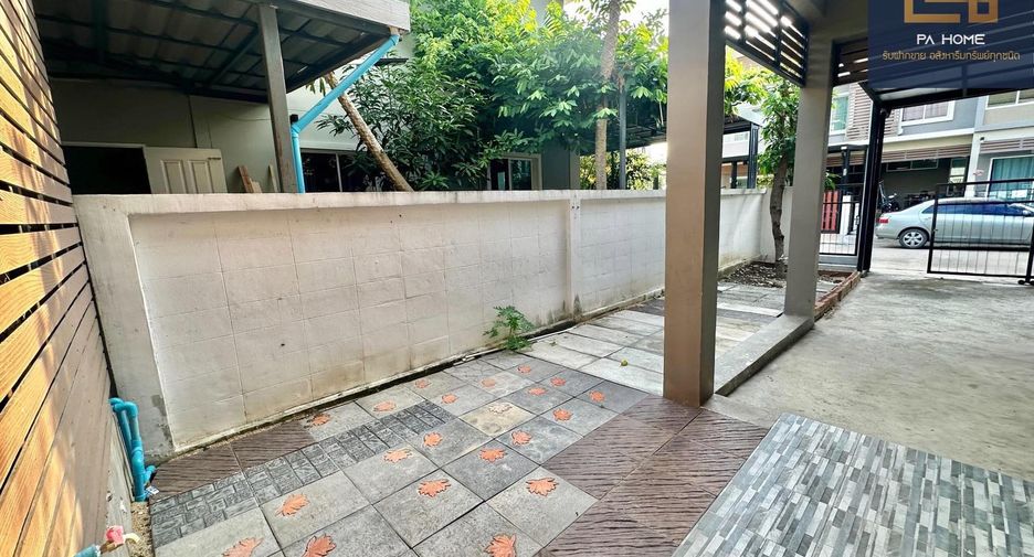 À louer et à vendre 4 chambres maison à Bang Bua Thong, Nonthaburi