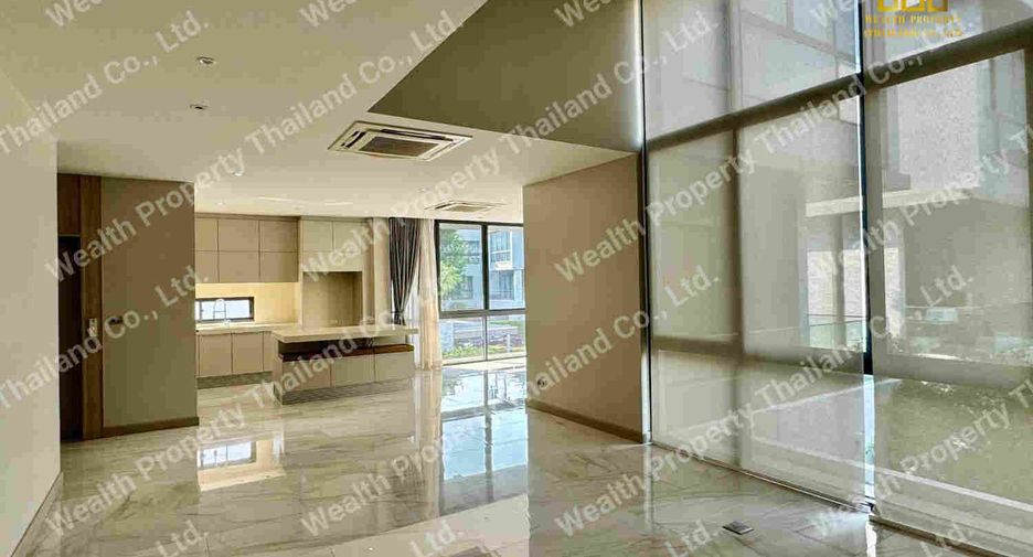 For rent and for sale 5 bedrooms house in Watthana, Bangkok