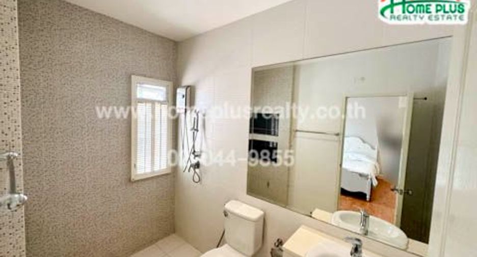 For sale 3 bedrooms house in Mueang Nonthaburi, Nonthaburi