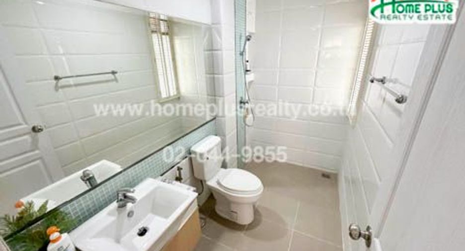 For sale 3 bedrooms house in Mueang Nonthaburi, Nonthaburi