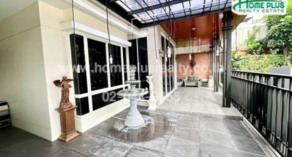 For sale 3 bedrooms house in Mueang Nonthaburi, Nonthaburi