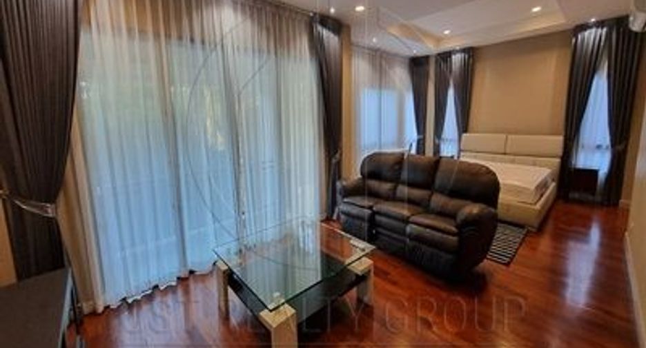 For rent 4 bedrooms house in Bang Bon, Bangkok