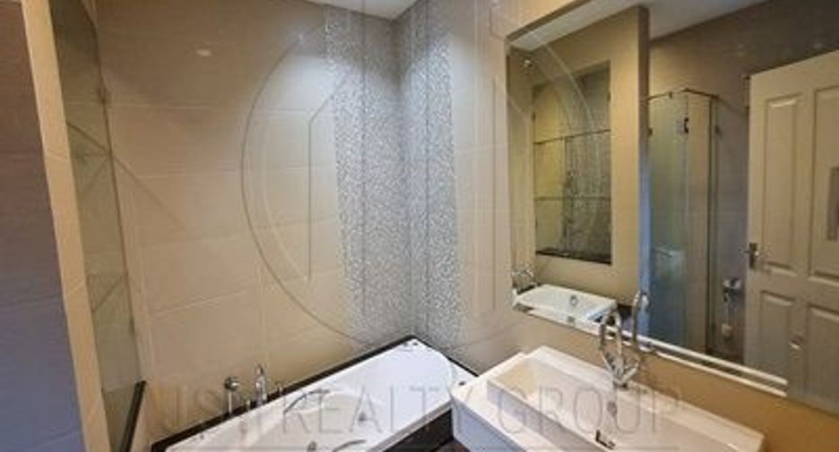 For rent 4 bedrooms house in Bang Bon, Bangkok