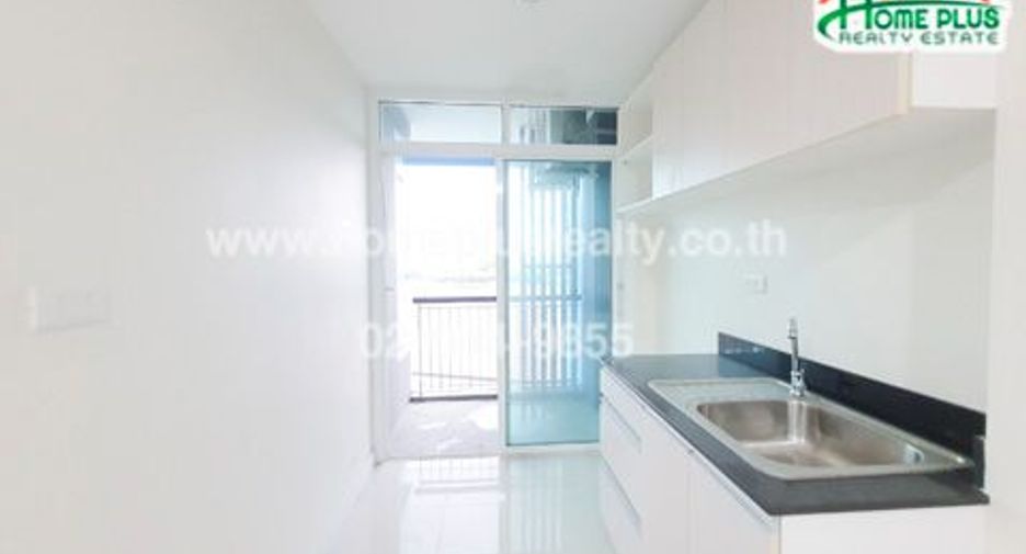 À vendre 1 chambre condo à Ban Bueng, Chonburi