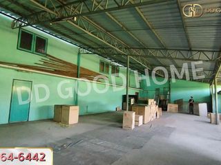出售 3 卧室 商业空间 在 Phasi Charoen, 曼谷