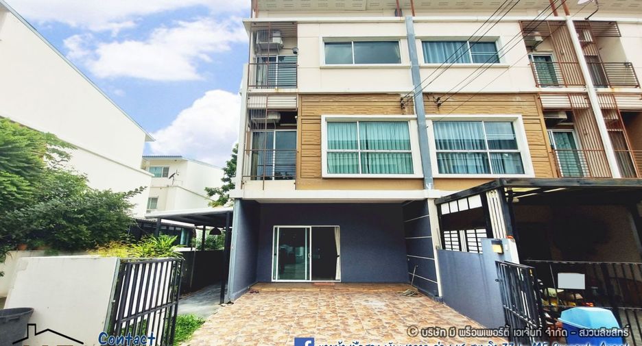 For sale 4 bed townhouse in Suan Luang, Bangkok