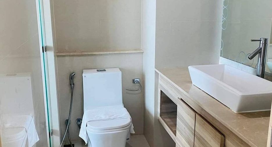 For rent 1 bed condo in Bang Lamung, Chonburi