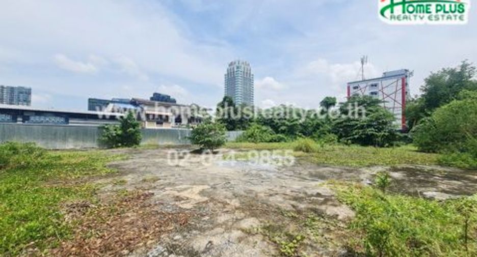 For sale land in Phaya Thai, Bangkok