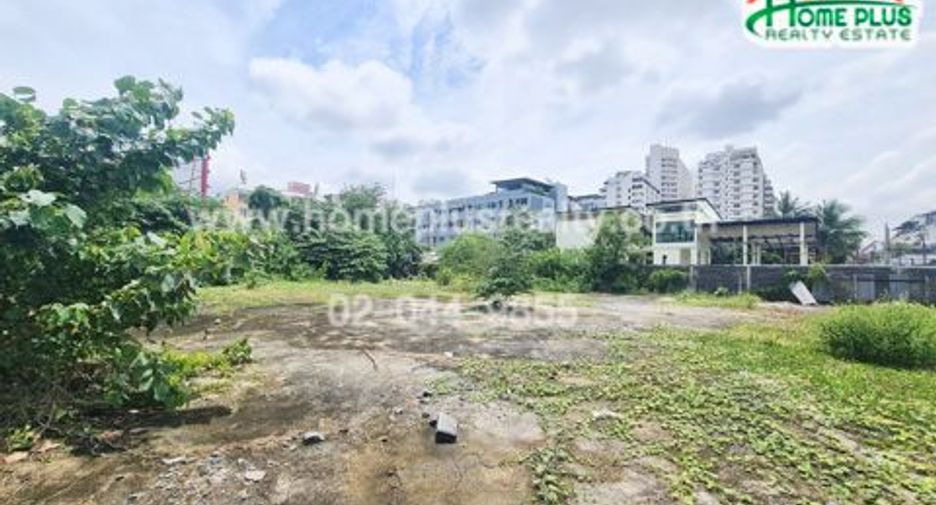 For sale land in Phaya Thai, Bangkok