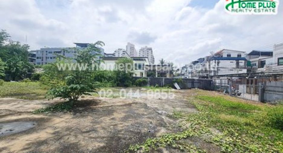 For sale land in Phaya Thai, Bangkok