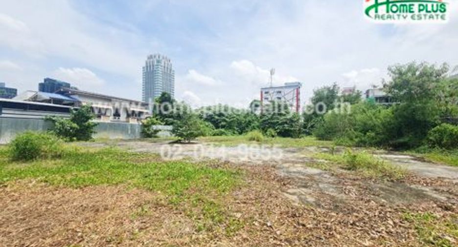 For sale land in Phaya Thai, Bangkok