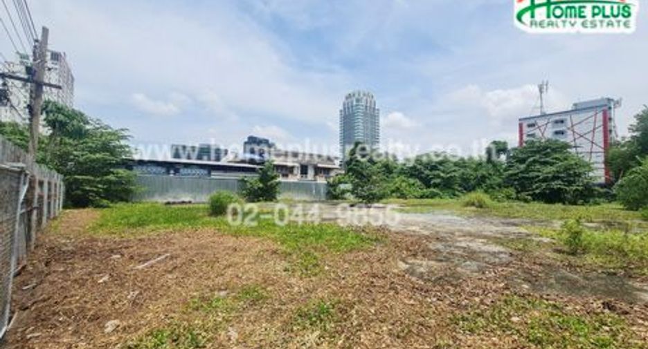 For sale land in Phaya Thai, Bangkok