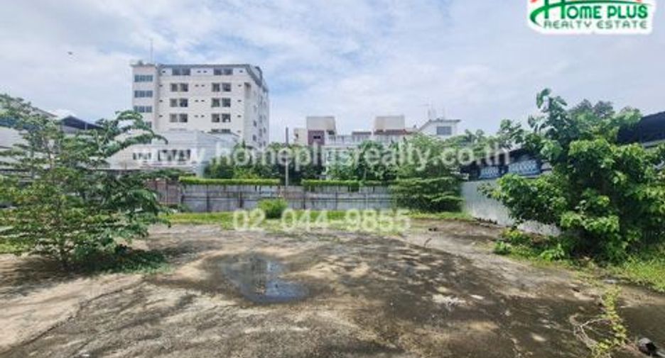 For sale land in Phaya Thai, Bangkok