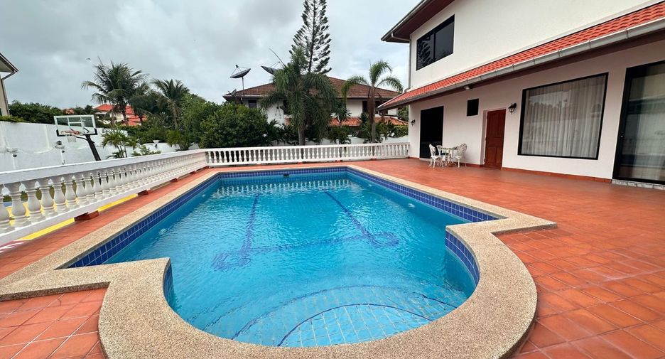 For rent and for sale 4 bed villa in South Pattaya, Pattaya