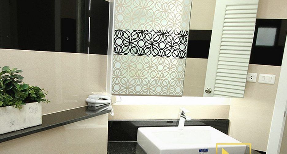 Serviced Apartment zur Miete mit 2 Zimmer in Khlong Toei, Bangkok