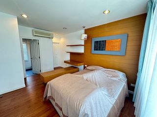 Haus zur Miete mit 4 Zimmer in Watthana, Bangkok