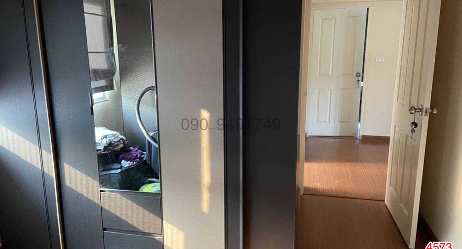 For sale 3 bedrooms house in Lat Krabang, Bangkok