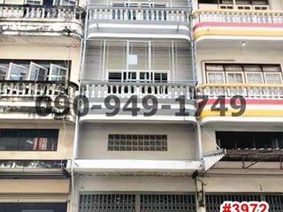 For rent 3 bedrooms retail Space in Bang Khae, Bangkok