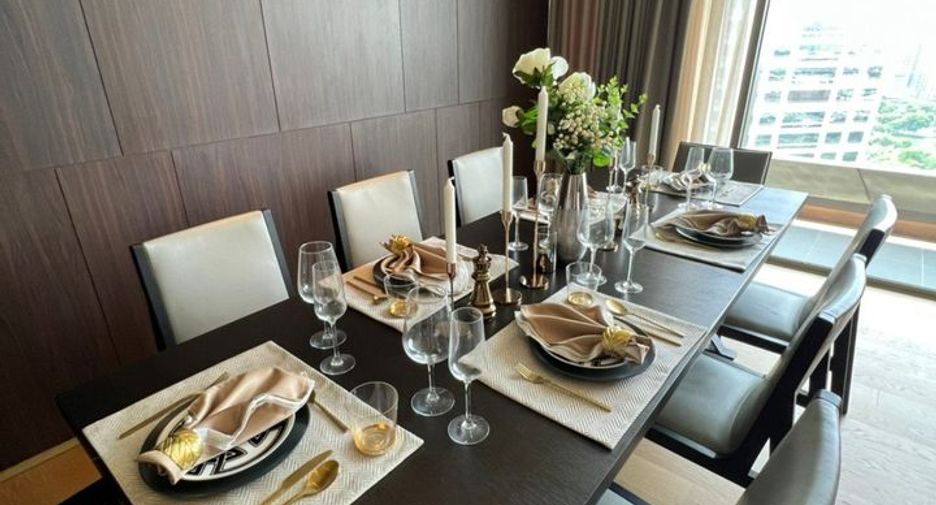 For rent 2 bedrooms condo in Sathon, Bangkok