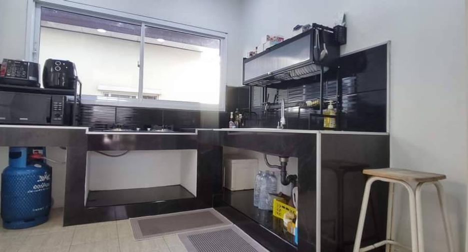 Casa en venta de 3 habitaciones en Lam Luk Ka, Pathum Thani