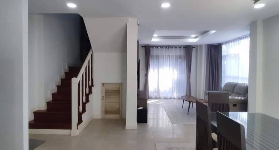 Casa en venta de 3 habitaciones en Lam Luk Ka, Pathum Thani