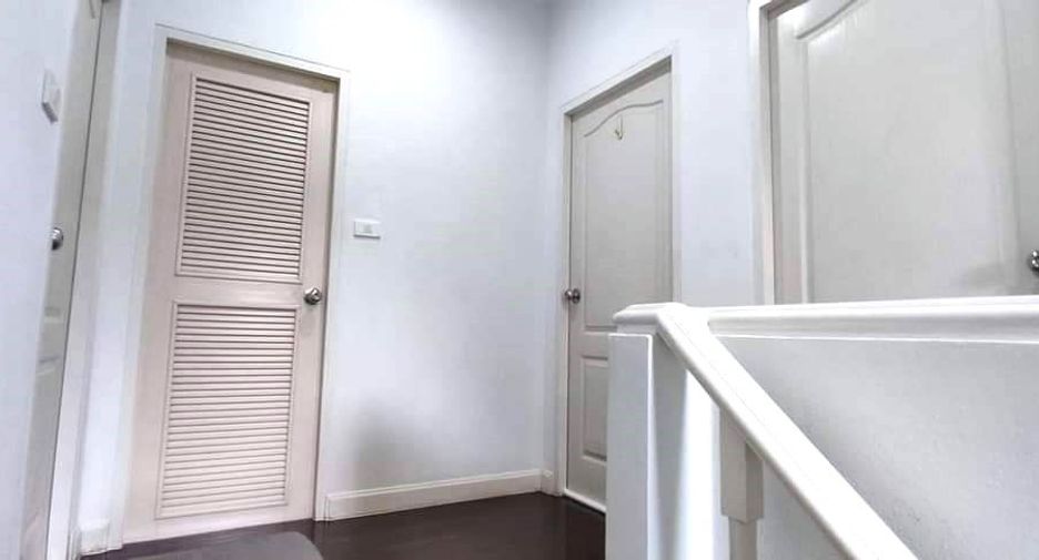 Casa en venta de 3 habitaciones en Lam Luk Ka, Pathum Thani