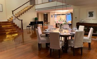 For sale 4 ベッドルーム condo in Khlong Toei, Bangkok