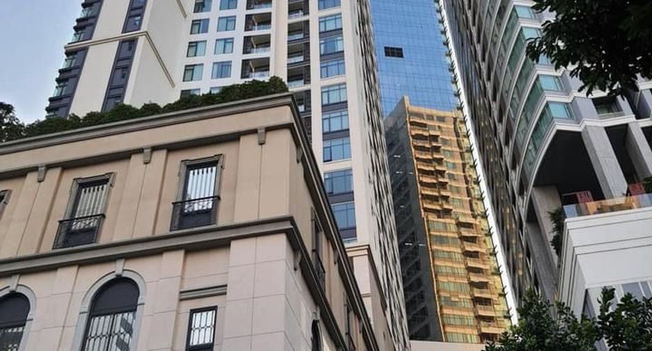 For rent and for sale 1 bed condo in Khlong Toei, Bangkok