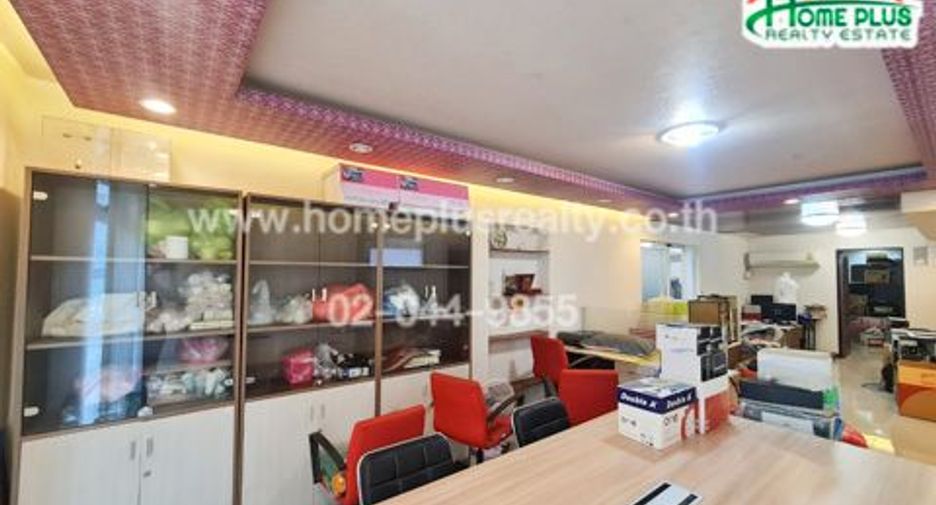 For rent and for sale 3 bedrooms condo in Pak Kret, Nonthaburi
