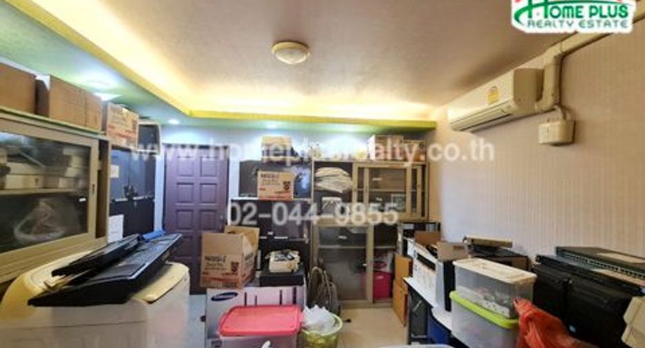 For rent and for sale 3 bedrooms condo in Pak Kret, Nonthaburi