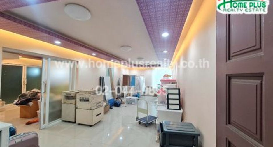 For rent and for sale 3 bedrooms condo in Pak Kret, Nonthaburi