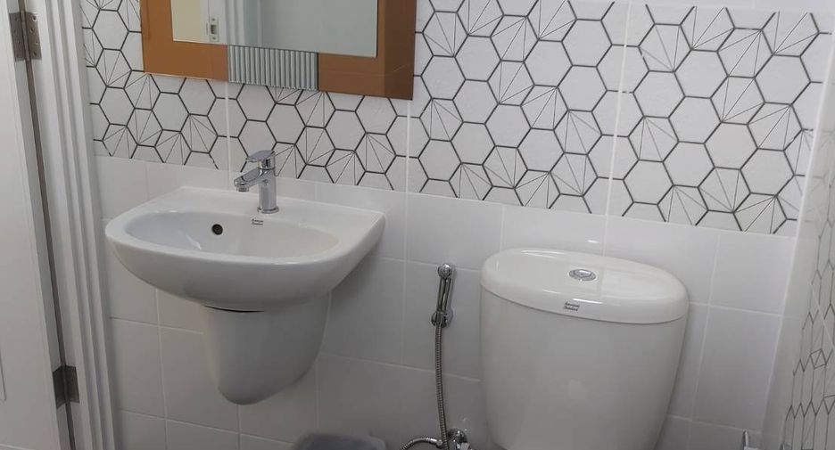 For rent 3 bedrooms townhouse in Mae Rim, Chiang Mai