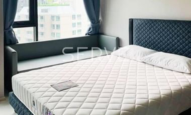 For sale 1 bed condo in Khlong Toei, Bangkok
