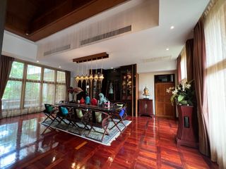 For sale 5 Beds villa in Na Jomtien, Pattaya