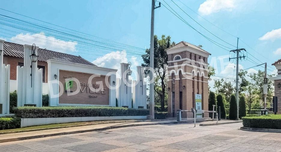 Продажа 4 спальни таунхаус в Krathum Baen, Самутсакхон