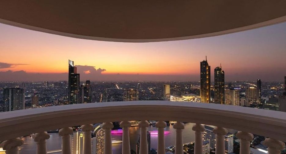 For rent そして for sale 2 ベッドルーム condo in Bang Rak, Bangkok