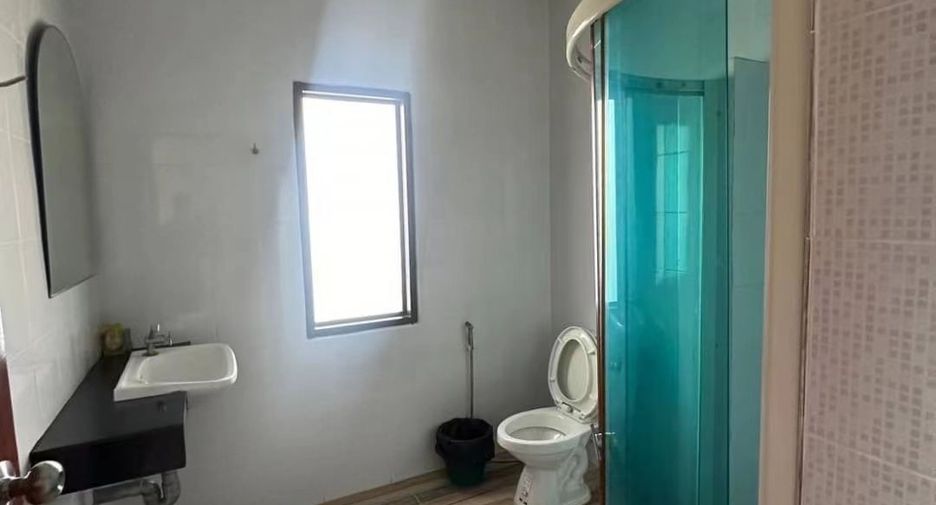 For rent そして for sale 29 ベッドルーム hotel in Si Racha, Chonburi