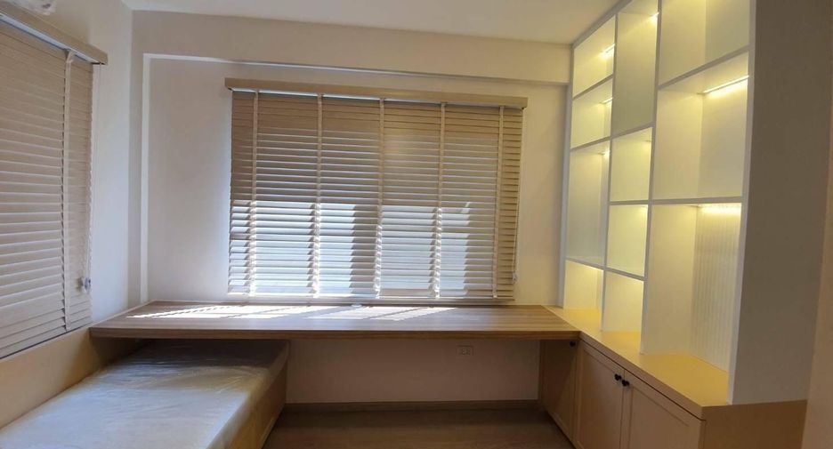 For rent 2 bedrooms townhouse in Prawet, Bangkok