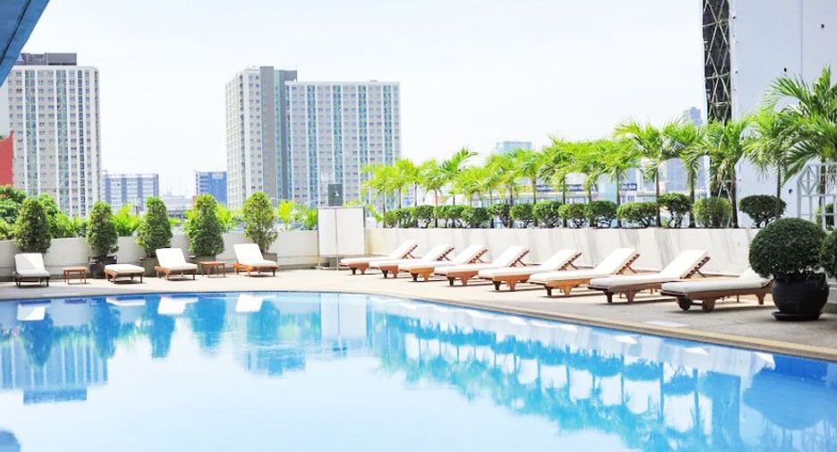 For sale 448 bed hotel in Huai Khwang, Bangkok