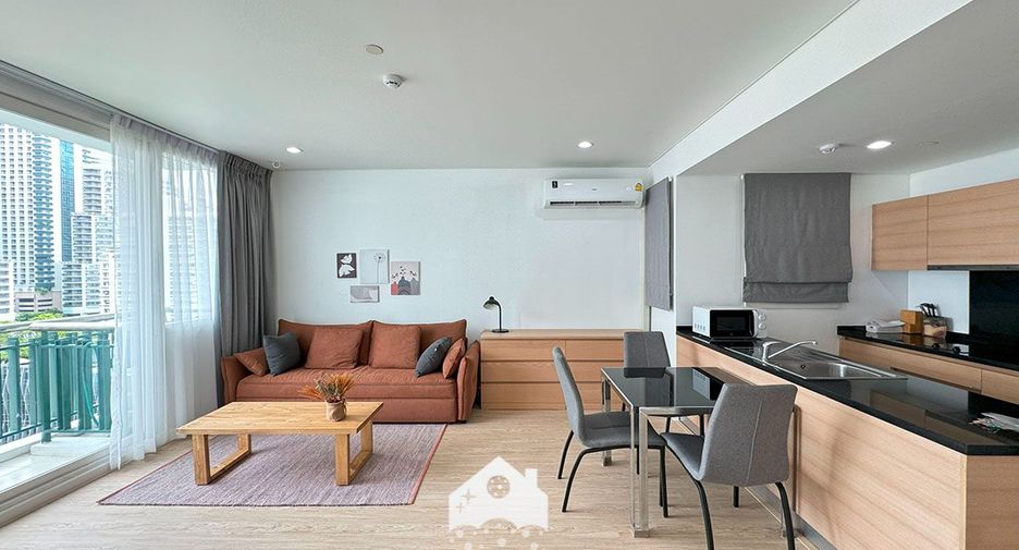 For sale 1 bed condo in Watthana, Bangkok