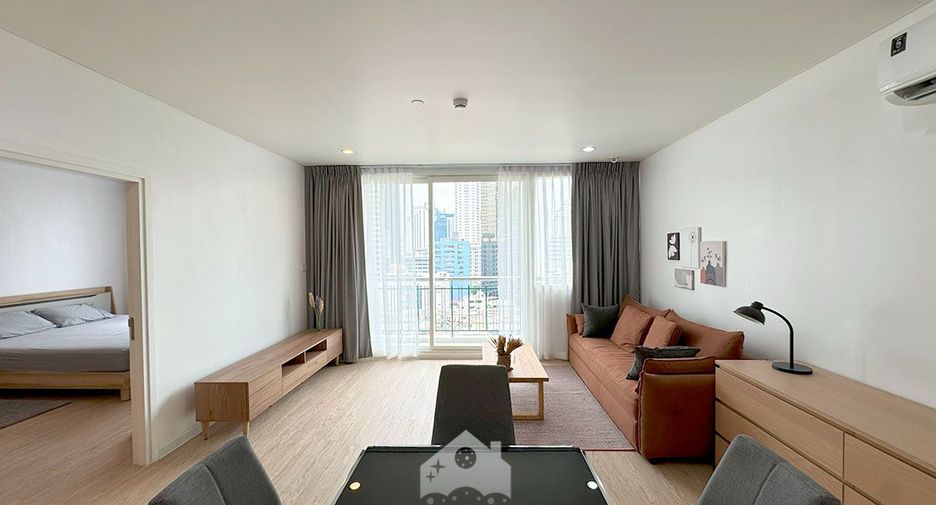 For sale 1 bed condo in Watthana, Bangkok