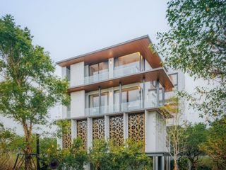 For sale 4 Beds house in Huai Khwang, Bangkok