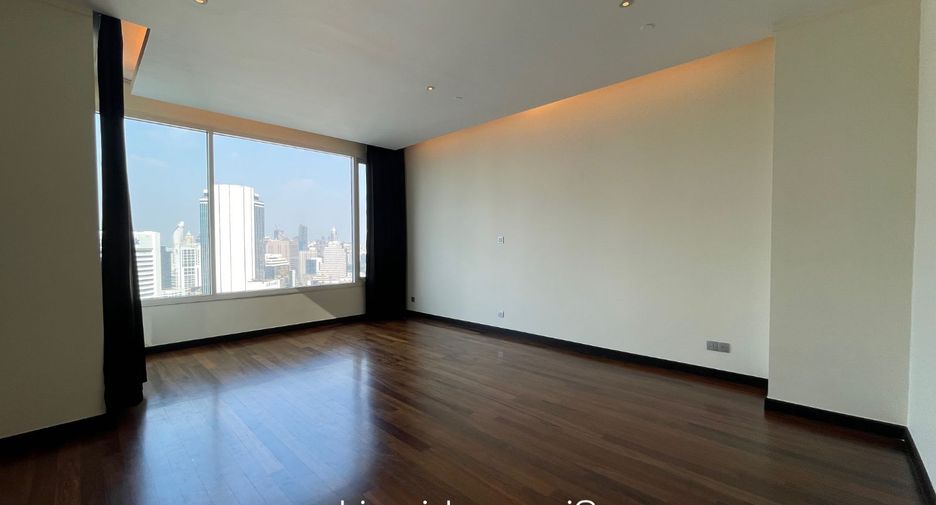 For rent and for sale 3 bedrooms condo in Sathon, Bangkok