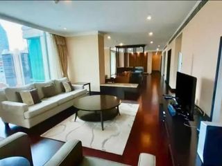 Wohnung zur Miete mit 4 Zimmer in Pathum Wan, Bangkok