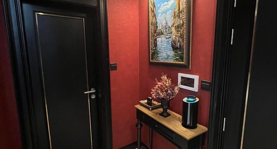 For sale 5 bedrooms house in Khan Na Yao, Bangkok