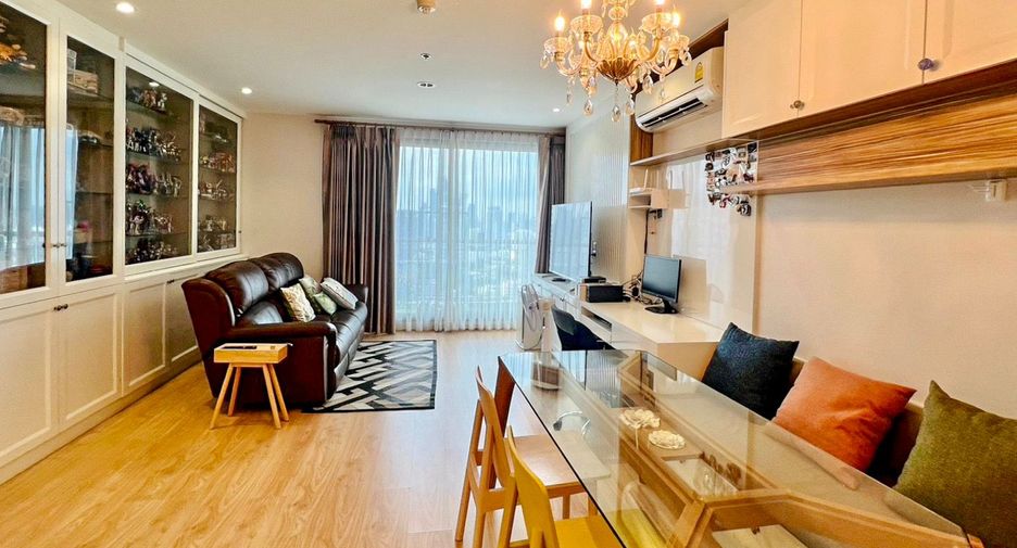 For sale 2 bed condo in Khlong Toei, Bangkok