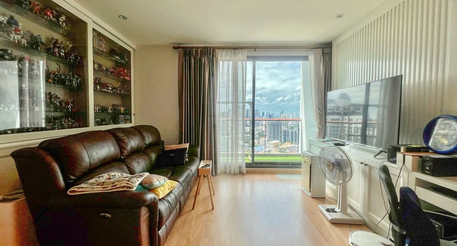 For sale 2 bed condo in Khlong Toei, Bangkok
