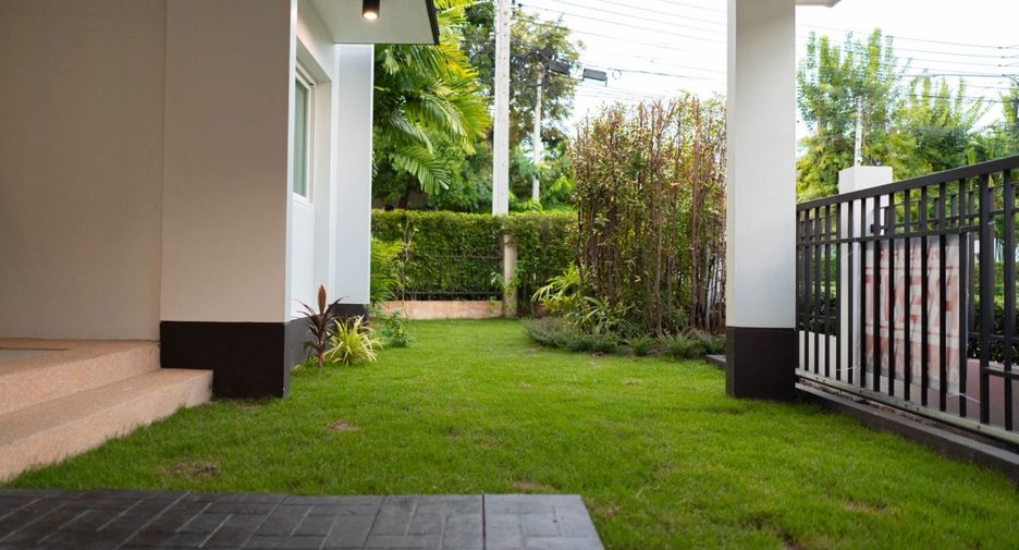 For rent 4 bedrooms house in Mae Rim, Chiang Mai