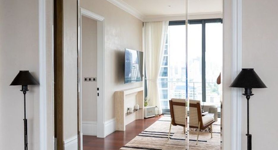 For rent そして for sale 3 ベッドルーム condo in Watthana, Bangkok